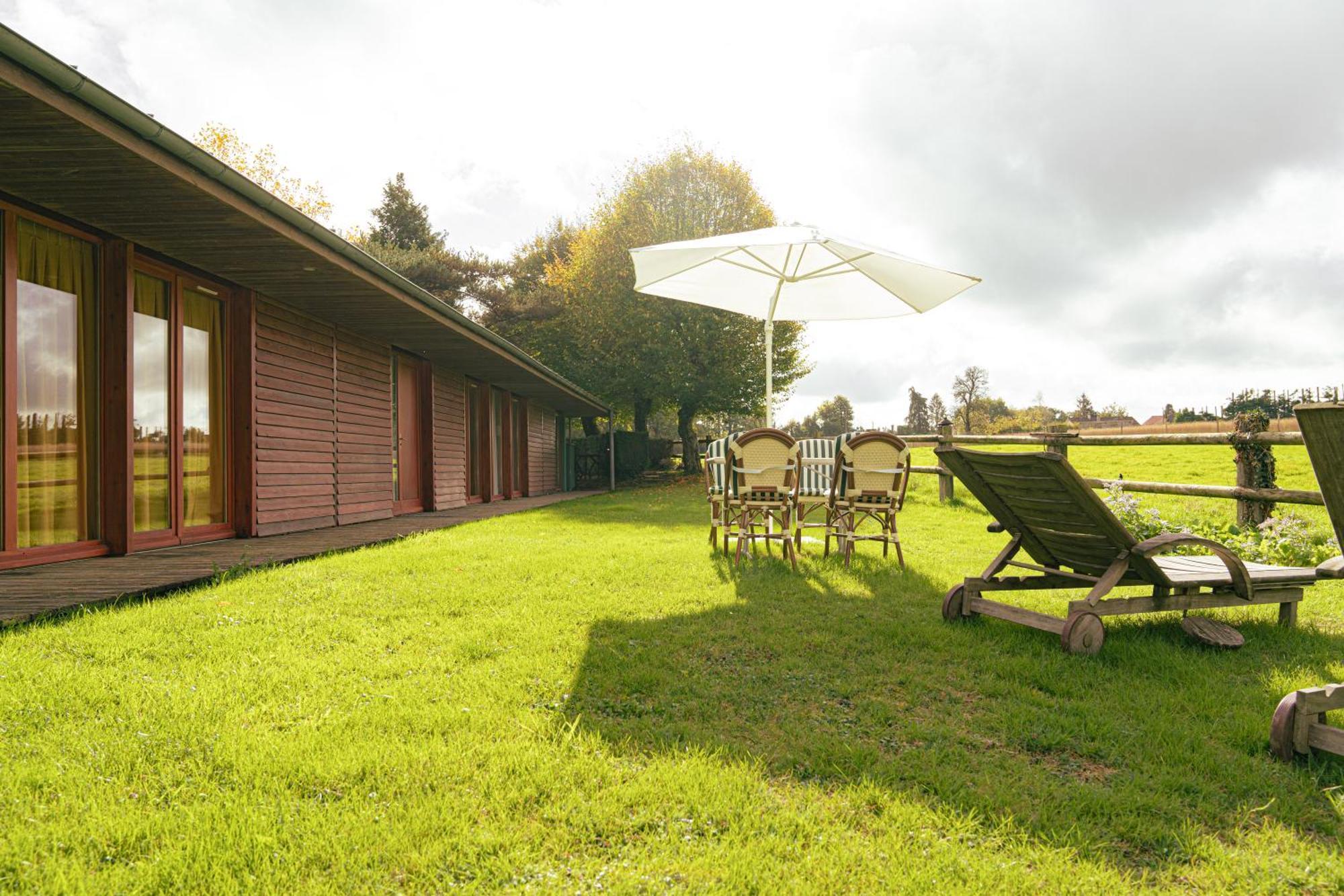 Le Manoir Du Lys, The Originals Relais Hotel Bagnoles de l'Orne Normandie Luaran gambar
