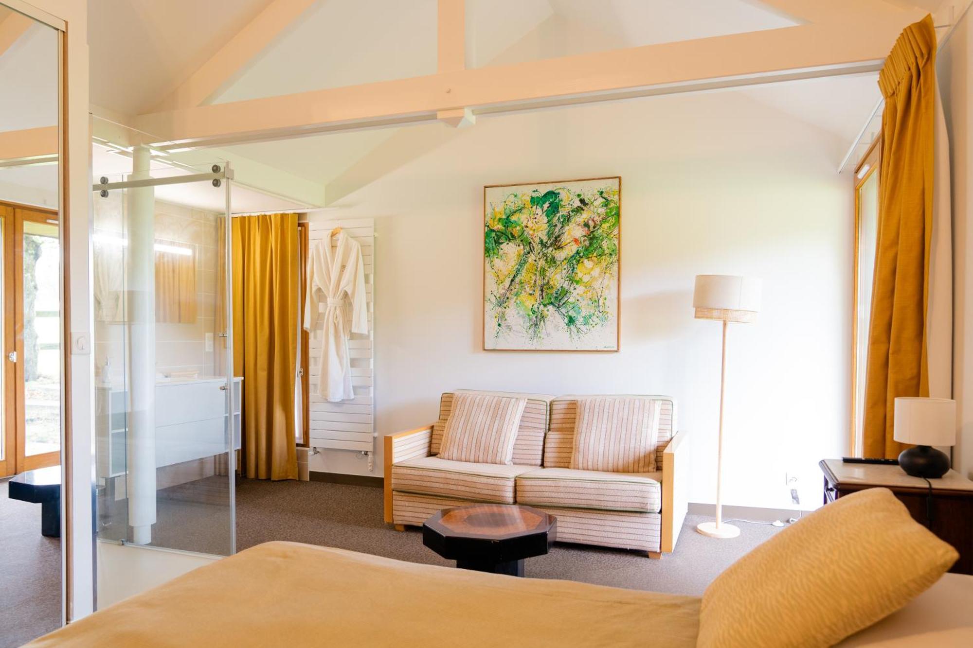 Le Manoir Du Lys, The Originals Relais Hotel Bagnoles de l'Orne Normandie Luaran gambar