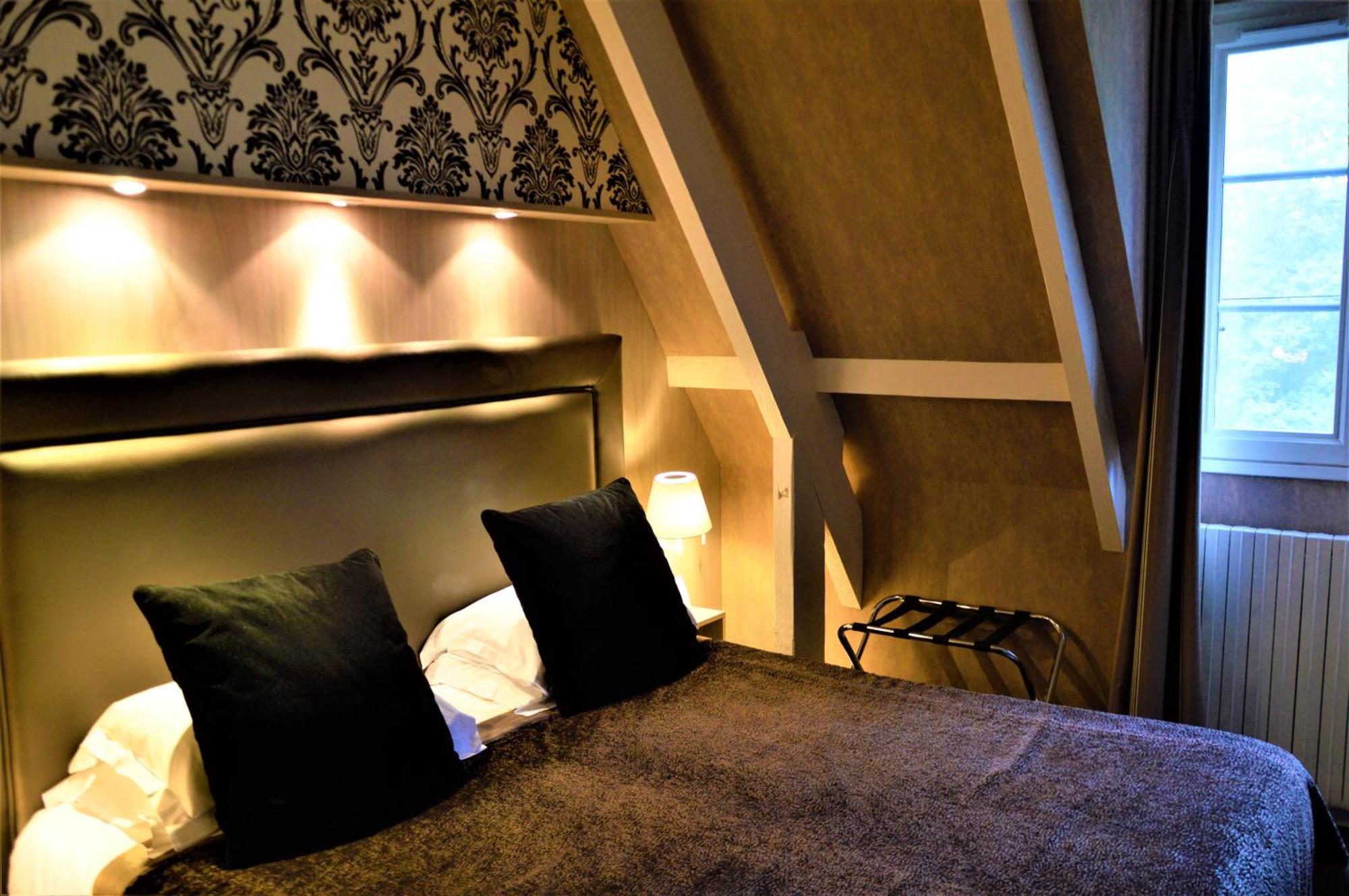 Le Manoir Du Lys, The Originals Relais Hotel Bagnoles de l'Orne Normandie Luaran gambar